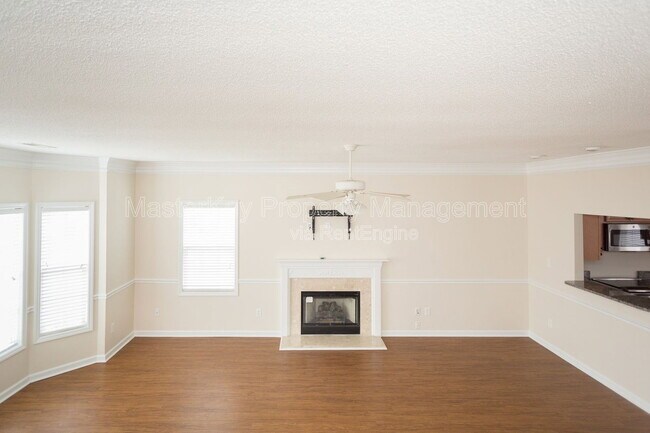 Building Photo - 208 Pointe Crest Ct