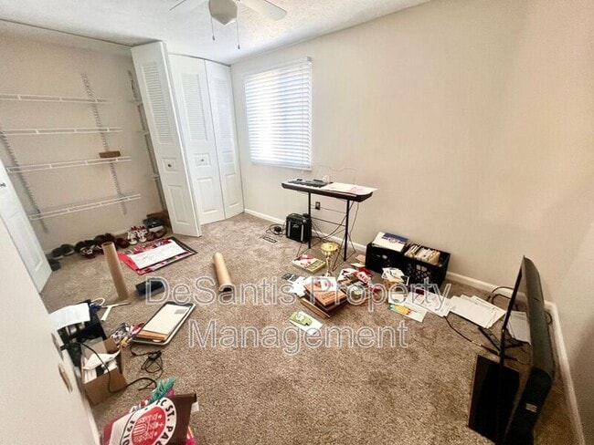 Building Photo - 406 Bonnie Brae Dr