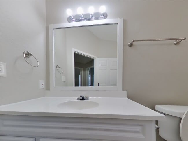 Building Photo - 3155 Boynton Dr