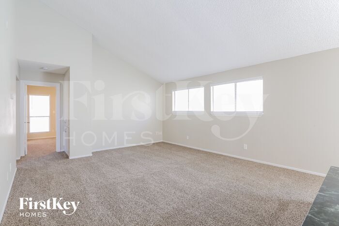 Building Photo - 4161 N Overbrook Dr