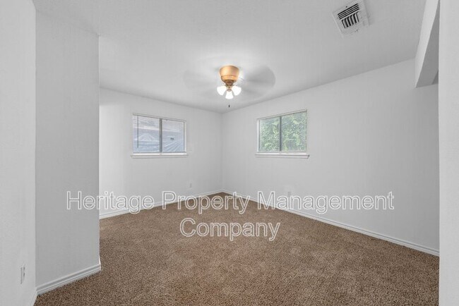 Building Photo - 4942 Driskill St