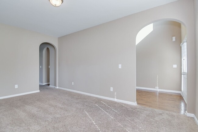 Building Photo - 5403 Hadwin Ct