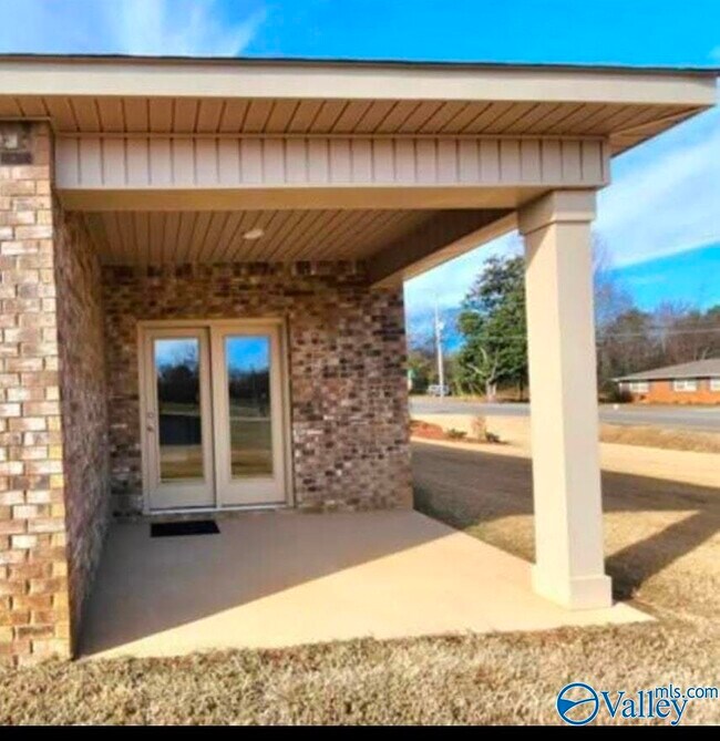 Building Photo - 101 Canonbury Dr