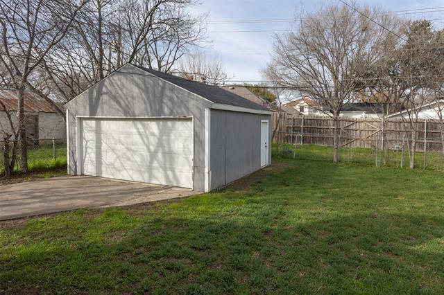 Building Photo - 5612 Birchman Ave