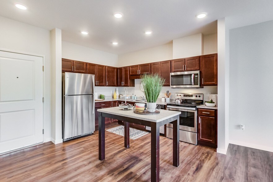 Technology Park Apartments Rochester, MN Apartment Finder