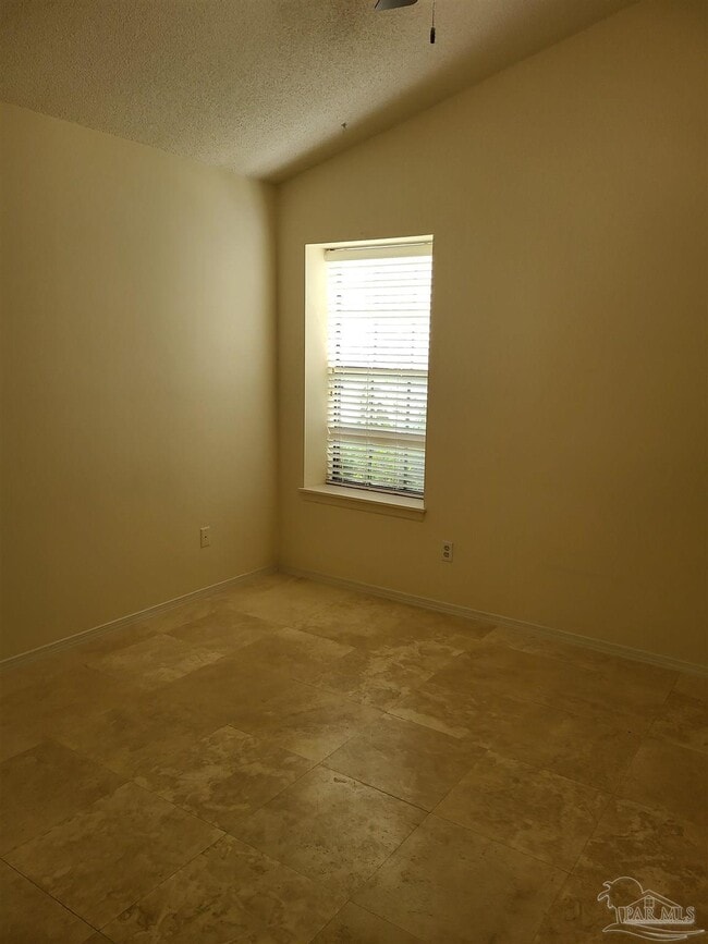 Building Photo - 5051 Grande Dr