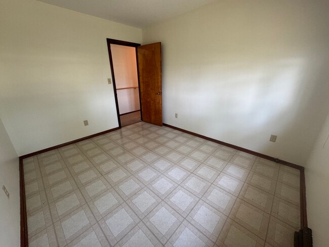 Building Photo - 26316 US-45