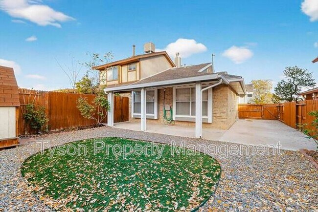 Building Photo - 5344 Chuckwagon Trail NW