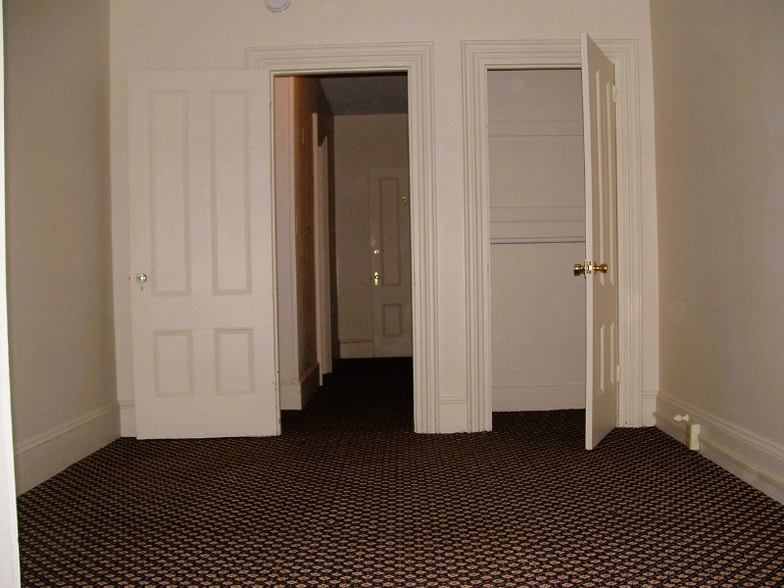 Building Photo - 96 Highland St