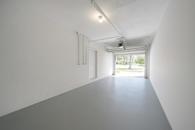 Building Photo - 11765 W Atlantic Blvd