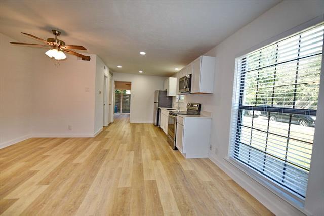 Primary Photo - 4033 Gilbert Ave