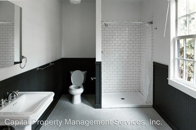 Building Photo - 6426 N Princeton St