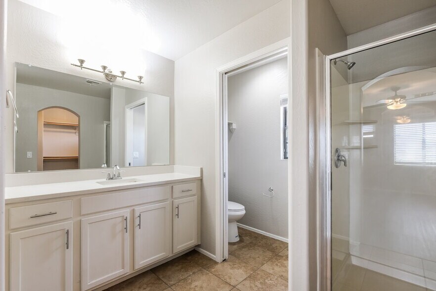 Building Photo - 10317 W Monterosa Ave