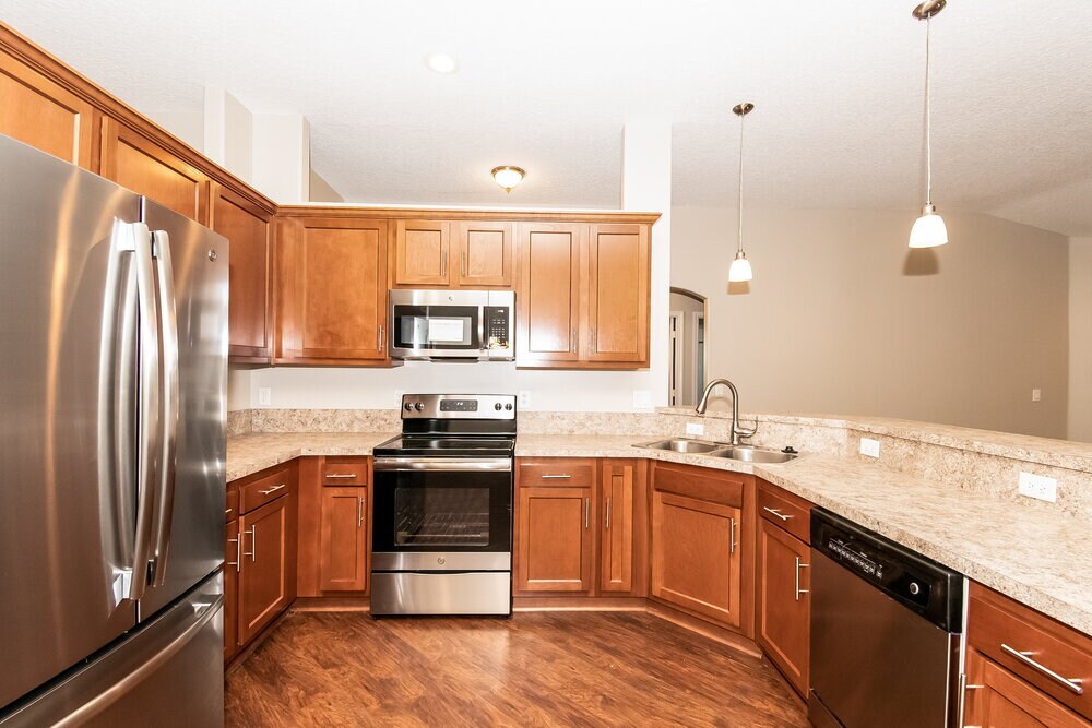 Building Photo - 299 Thornbrook Ct