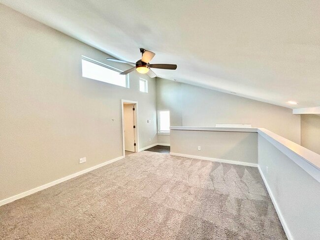 Building Photo - 2204 Lola Ct