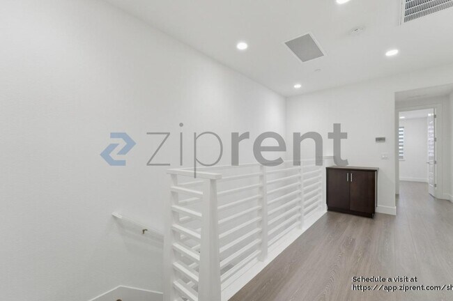 Building Photo - 7110 Calistoga Ln