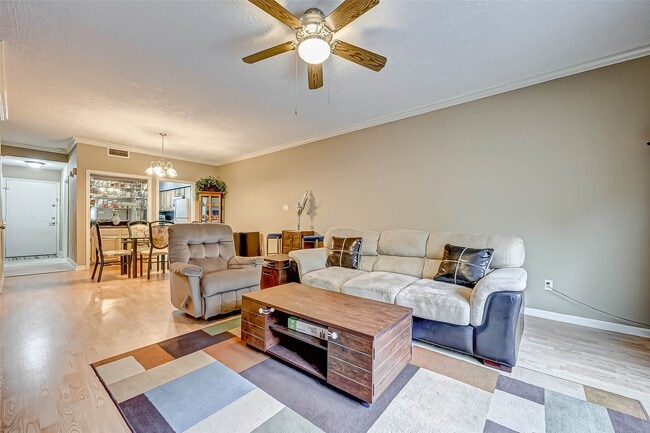 Building Photo - 5976 Woodway Place Ct