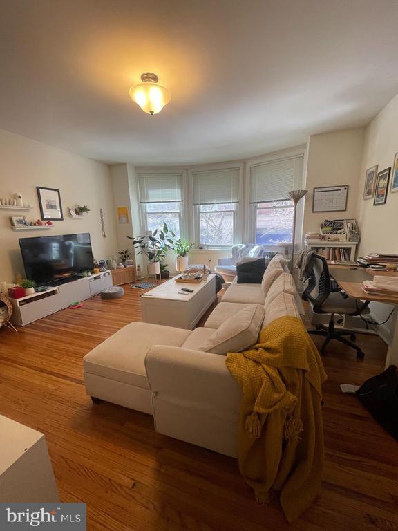 Building Photo - 129 S 18th St