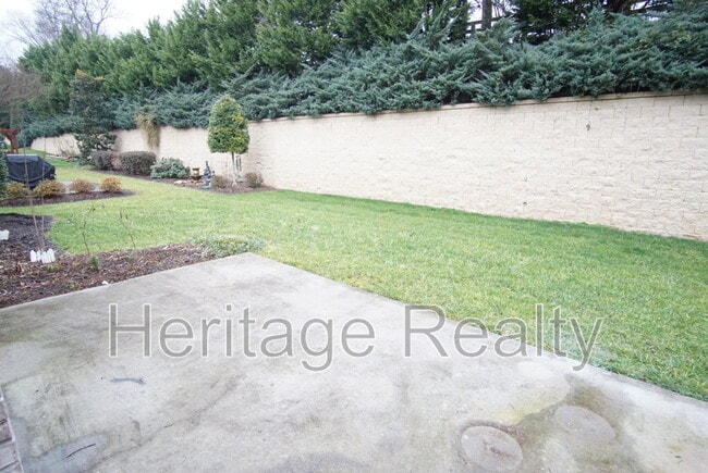 Building Photo - 1850 Stone Harbor Way