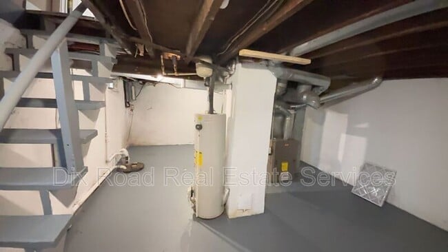 Building Photo - 1007 Elwood St