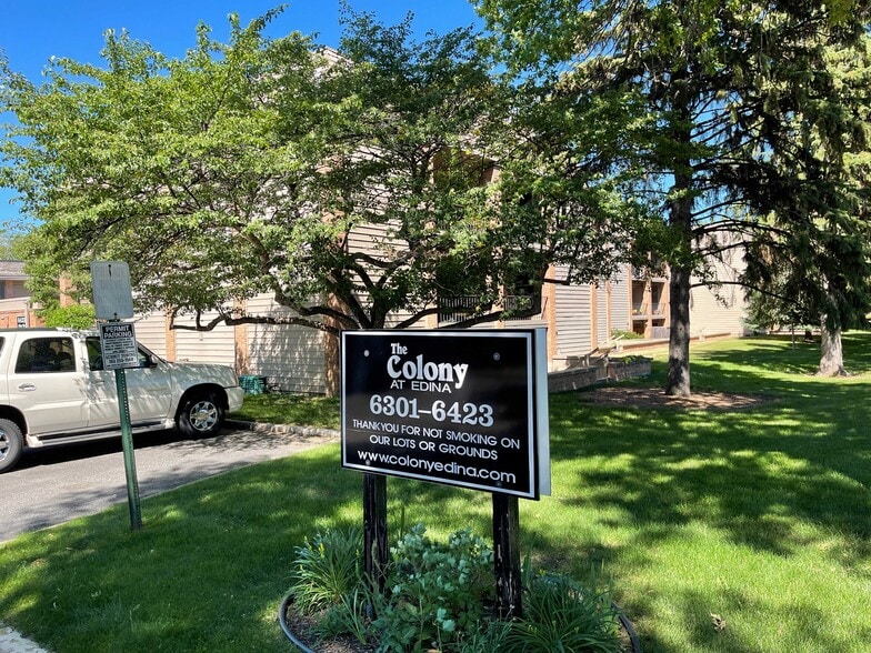 Building Photo - 6423 Colony Way