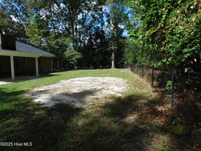 Building Photo - 278 Gatewood Dr