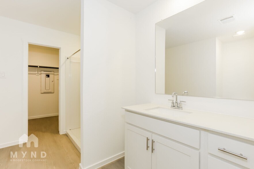 Building Photo - 10116 Dalgreen Cir