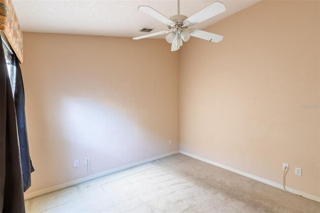 Building Photo - 497 Pickfair Terrace