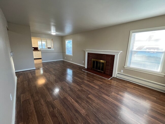 Building Photo - 1504 E Rudisill Blvd