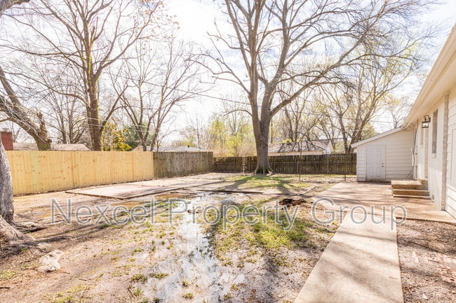 Building Photo - 5442 Loch Lomond Rd