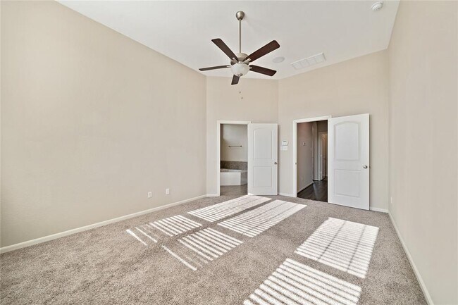 Building Photo - 5554 Sallow Bay Ln