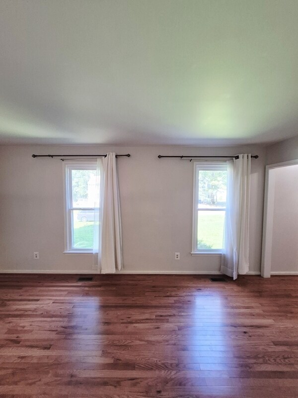Building Photo - 9019 Double Tree Ln