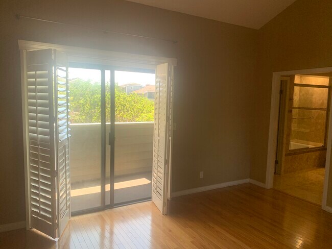 Building Photo - 27 Lafayette Ct