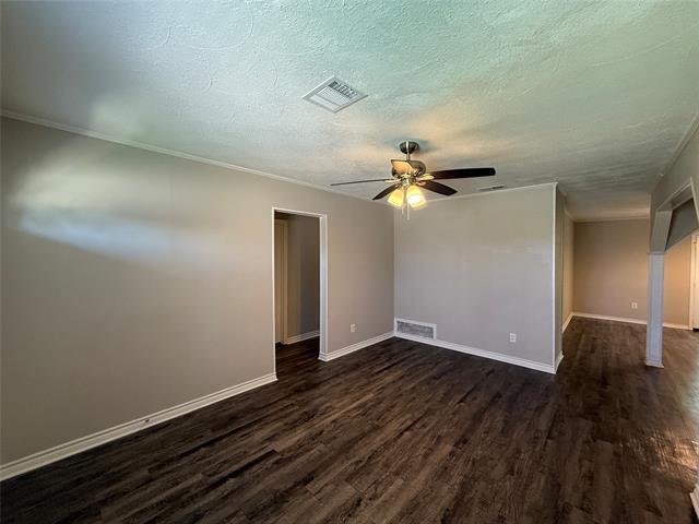 Building Photo - 14108 Spring Oak Dr