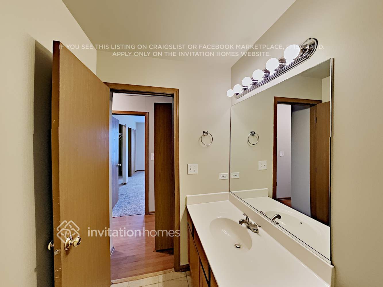 Building Photo - 649 Kingsbrooke Crossing