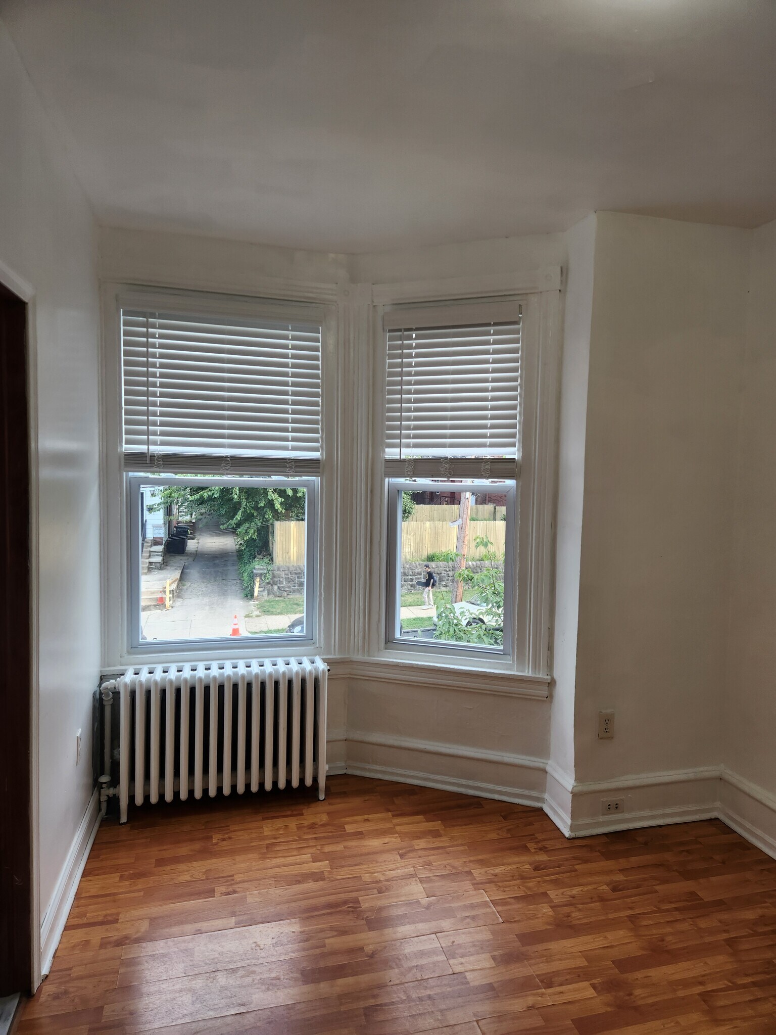 Building Photo - 4529 Springfield Ave