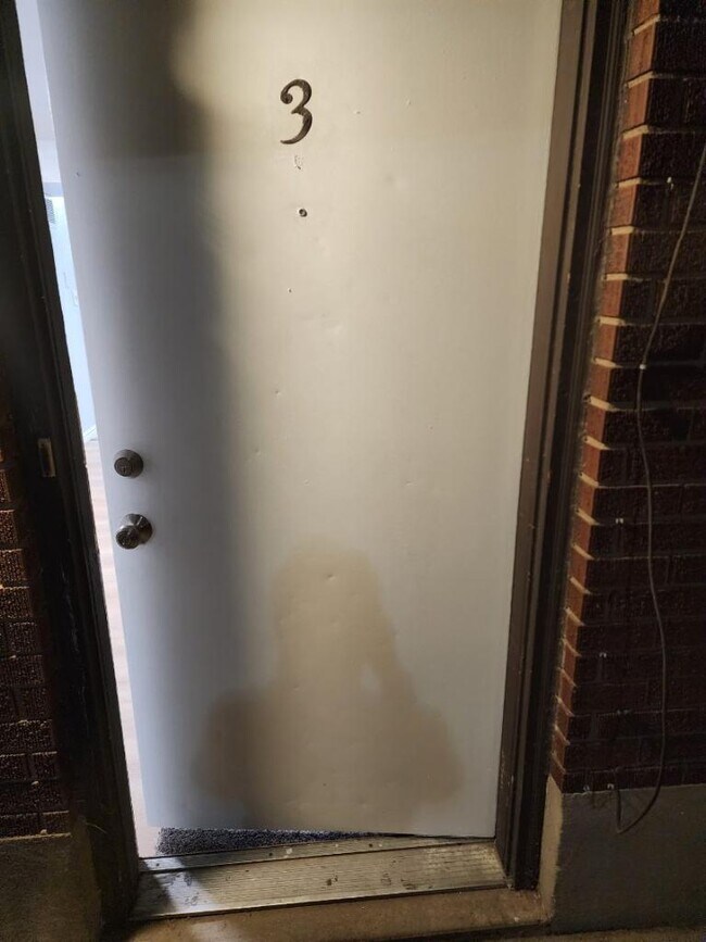 Building Photo - Roy 4-plex 2014