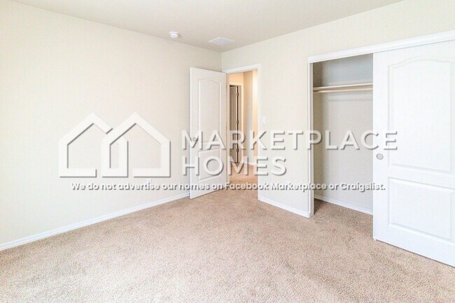 Building Photo - 3533 Wild Horse Rd NE