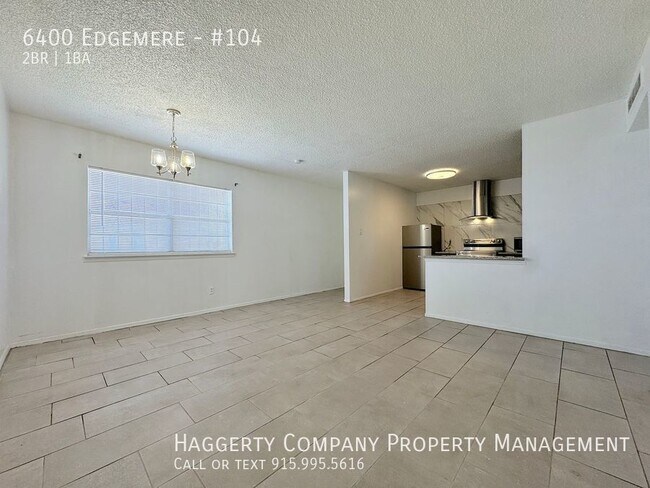 Building Photo - East El Paso Gated Refrig A/C 2bed Townhom...