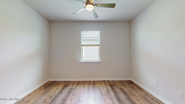 Building Photo - FOR RENT: 3BR 3BA SINGLE FAMILY HOUSE - Modern Greyhawk Retreat with Pond Views, Flex Space & Res...