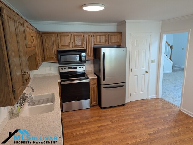 Building Photo - 5408 Ravenswood Pl