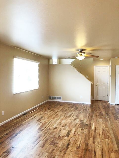 Building Photo - 3 br, 2.5 bath House - 2242 Jeanette Way