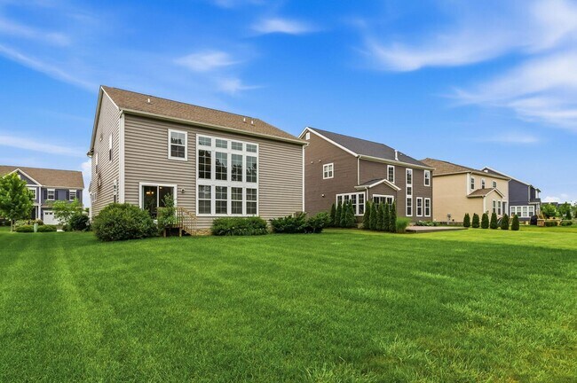 Building Photo - 7382 Yarrow Run Rd