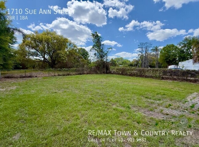 Building Photo - 1710 Sue Ann St