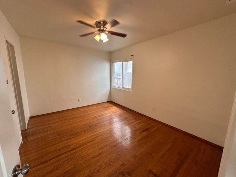 Building Photo - 4659 Idaho St