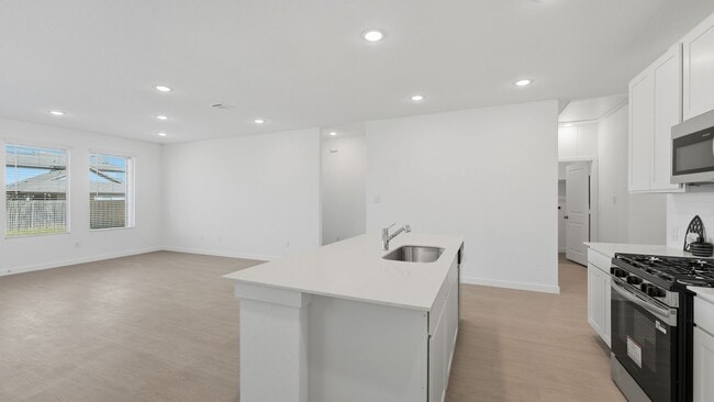 Building Photo - 2657 Gallic Rooster