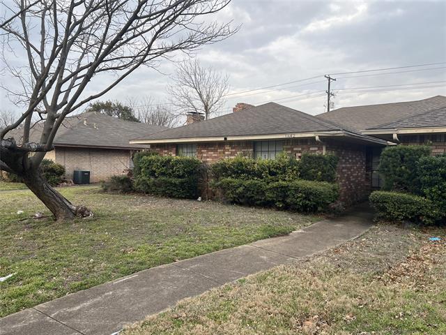Building Photo - 1342 Briarbrook Dr