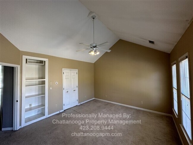 Building Photo - 7420 Hamilton Run Dr