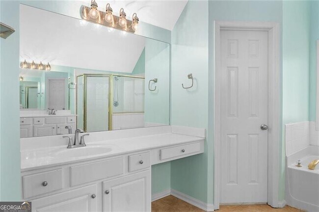 Building Photo - 560 Kimball Crest Ct