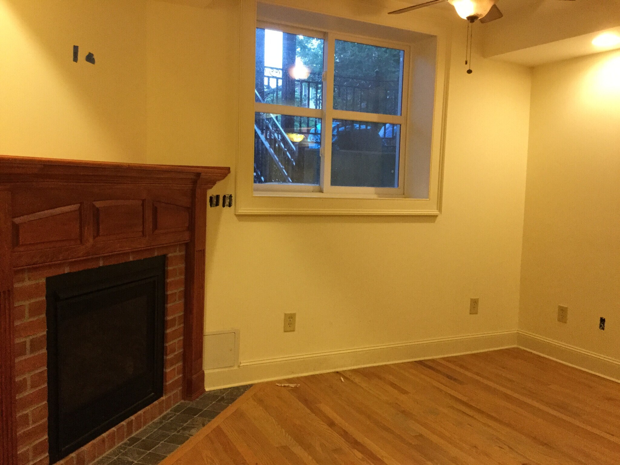 Building Photo - 97 Olive St